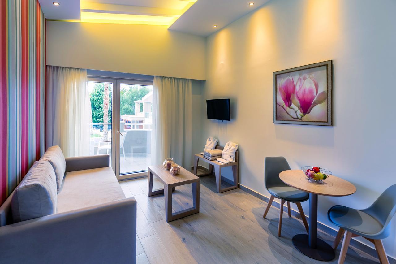 Lobelia Luxury Suites Chrysi Ammoudia Ngoại thất bức ảnh